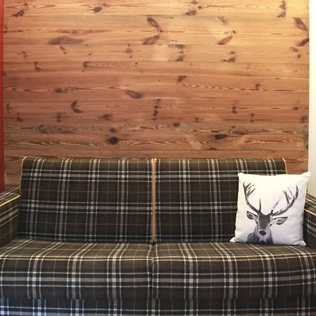 Alpen Brandnertal מלון 3*