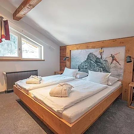Alpen Brandnertal فندق 3*