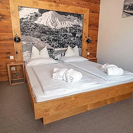 فندق Alpen Brandnertal 3*